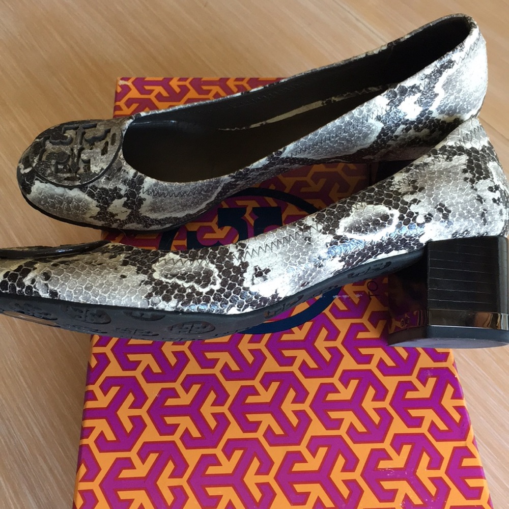 Final Price Tory Burch Snake Print Block Heel Pump - image 6